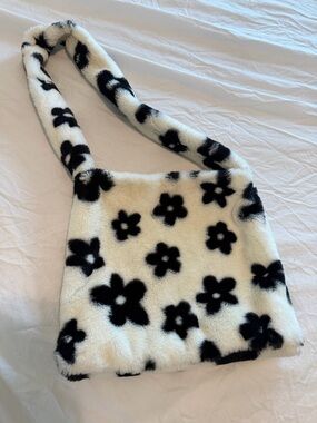 Black & White Floral Faux Fur purse